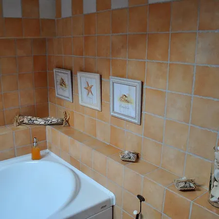 Oda ve Kahvaltı Il Medolo Di Pusterla Castagnole Monferrato